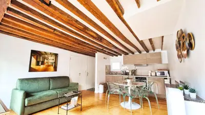 Cuisine ou kitchenette dans l'établissement Casalionelparis