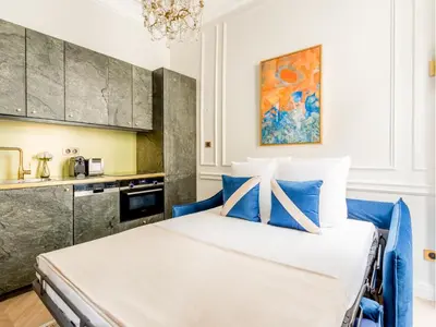 Cuisine ou kitchenette dans l'établissement Merveil - Luxury Suite -Opera - Volney I