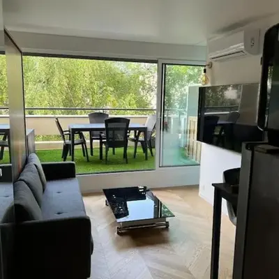 Studio à La Défense (climatisé