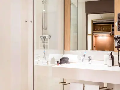 Salle de bains dans l'établissement Aparthotel Adagio Paris Malakoff Chatillon