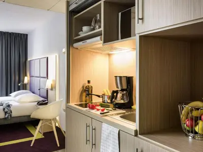 Cuisine ou kitchenette dans l'établissement Aparthotel Adagio Paris Malakoff Chatillon