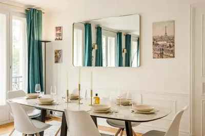 Plan de l'établissement 8P - 3BR Le Marais Spacious - Central - Historic Apt