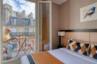 Balcon ou terrasse dans l'établissement Hotel Phenix Paris