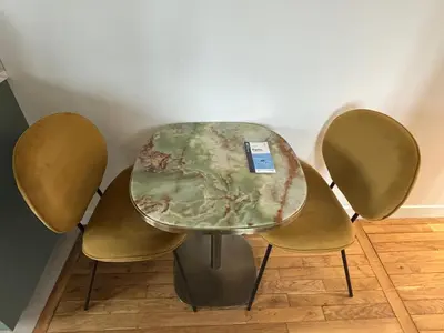 Coin salon dans l'établissement Dauphine - Modern Apartment