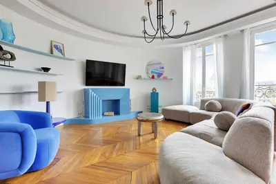 Télévision ou salle de divertissement dans l'établissement Appartement Élégant & Spacieux - 3BR-6P - Républiq