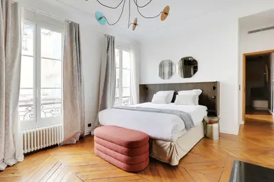Un ou plusieurs lits dans un hébergement de l'établissement Appartement Élégant & Spacieux - 3BR-6P - Républiq