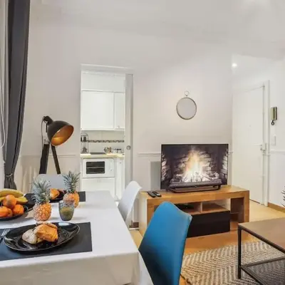 Modern flat in Paris - Heart of XVIème