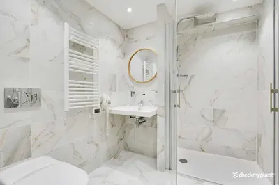Salle de bains dans l'établissement CMG Résidence Sacrée Coeur - Montmartre