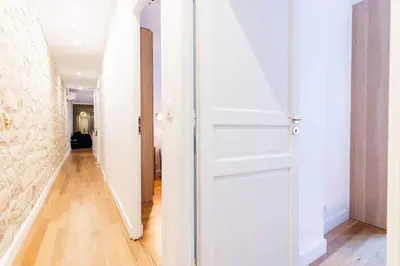 Plan de l'établissement Loft 4 BR Montmartre Pigalle AC by LCC Agency