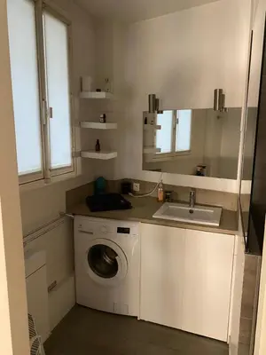 Cuisine ou kitchenette dans l'établissement Petit coin de paradis Paris 16
