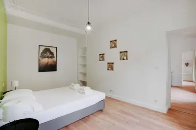 Un ou plusieurs lits dans un hébergement de l'établissement Magnificent flat - 3BR-8P - Montorgueil