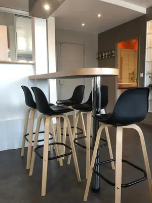 Cuisine ou kitchenette dans l'établissement LuxAppart-Paris