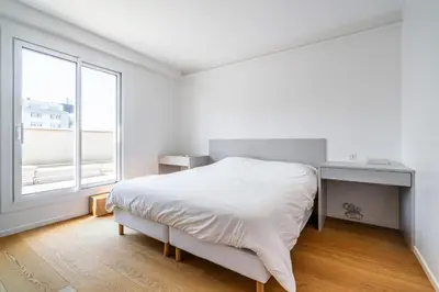 Plan de l'établissement Superbe 2 pièces 52 m2 refait à neuf Boulogne Nord - Superb brand new 1 bedroom appartement North of Boulogne