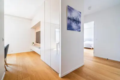 Plan de l'établissement Superbe 2 pièces 52 m2 refait à neuf Boulogne Nord - Superb brand new 1 bedroom appartement North of Boulogne