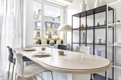 Plan de l'établissement Muette - Lamartine 1bdr by B'Your Home