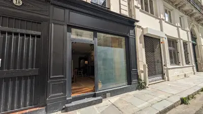 Façade ou entrée de l'établissement Les Frères Montgolfier - Le Marais - 80 m2