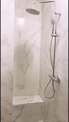 Salle de bains dans l'établissement Appartement Ivry