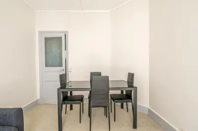 Coin salon dans l'établissement Appartement Ivry