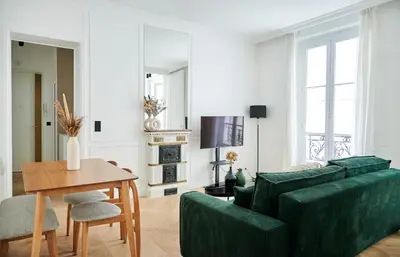 Coin salon dans l'établissement Luxury apartment 1min from Eiffel Tower