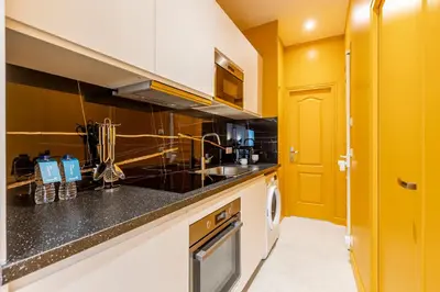Cuisine ou kitchenette dans l'établissement Sweett - Pavillon Madeleine
