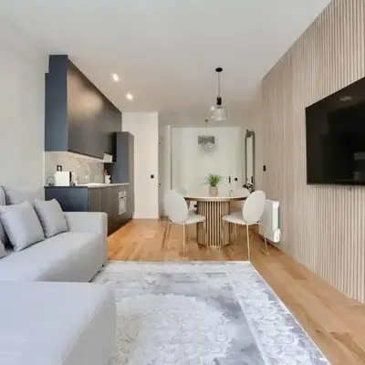 Beautiful 2BR in City Center of Paris