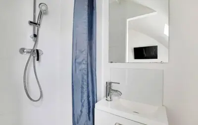 Salle de bains dans l'établissement Amsterdam 12 - Charmant studio à Saint-Lazare
