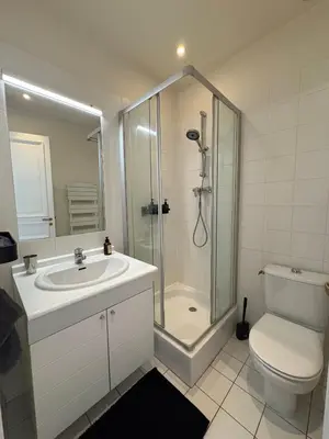 Salle de bains dans l'établissement Appartement 140m2 proche des Champs Elysées