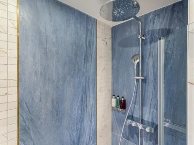 Salle de bains dans l'établissement Merveil - Luxury Suite - Tour Eiffel - Bac II