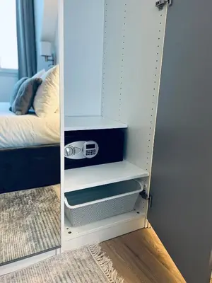 Un ou plusieurs lits dans un hébergement de l'établissement 5 Stars 2-BR in Center , Air Conditioner , Elevator
