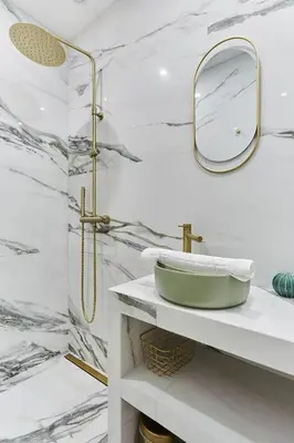 Salle de bains dans l'établissement Apartment Champs Elysée bu Studio prestige