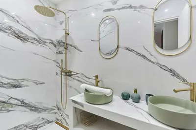 Salle de bains dans l'établissement Apartment Champs Elysée bu Studio prestige