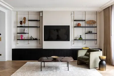 Télévision ou salle de divertissement dans l'établissement HIGHSTAY - Luxury Serviced Apartments - Centre Pompidou Museum