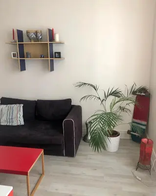 Coin salon dans l'établissement cute and quiet apartment in Montmartre