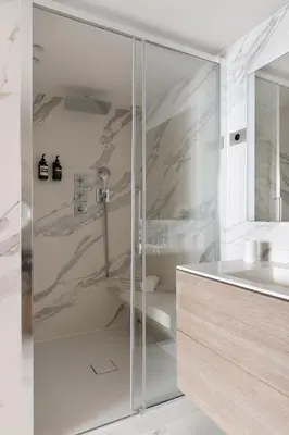 Salle de bains dans l'établissement HIGHSTAY - Luxury Serviced Apartments - Saint-Honoré