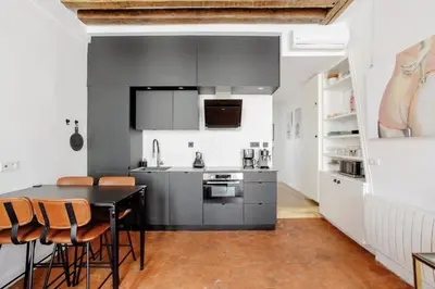 Cuisine ou kitchenette dans l'établissement Le Clos St Louis