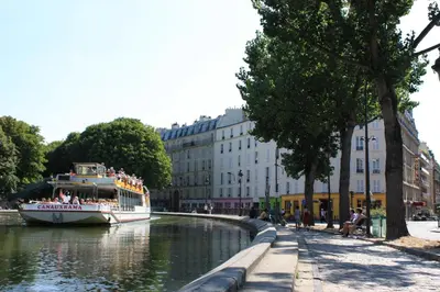 Vue sur la rivière ou le fleuve situé(e) à proximité de l'hôtel