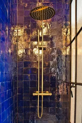Salle de bains dans l'établissement 2 pièces à Bastille