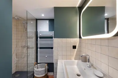 Salle de bains dans l'établissement Boutik Boheme L'Atelier Père Lachaise