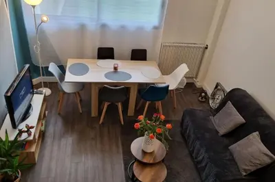 Coin salon dans l'établissement CASITA aux portes de paris