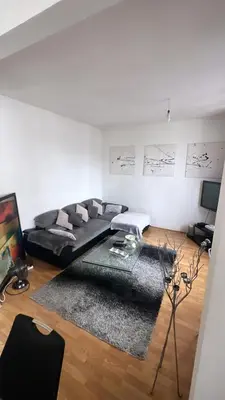 Télévision ou salle de divertissement dans l'établissement Appartement 60 m², porte de Saint-Cloud