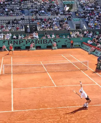 Tennis ou squash au sein de l'appartement ou à proximité