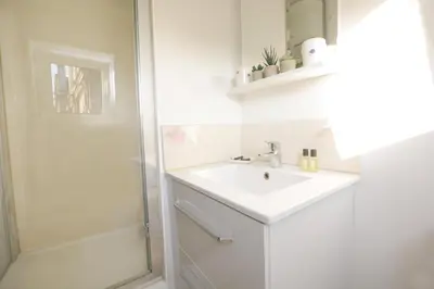 Plan de l'établissement GuestReady - Apt lumineux près de la gare Ranelagh