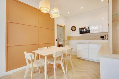 Cuisine ou kitchenette dans l'établissement Superbe appartement - 2BR-6P - Bastille