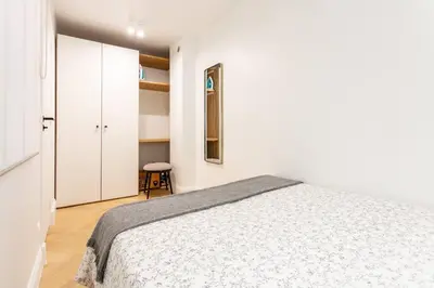 Un ou plusieurs lits dans un hébergement de l'établissement Luxury Living in Louvre