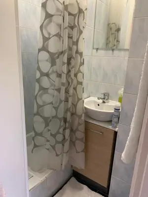 Salle de bains dans l'établissement Studio renovated in the heart of Paris