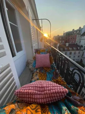 Balcon ou terrasse dans l'établissement Paris : superbe appartement au coeur du Marais