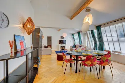 Cuisine ou kitchenette dans l'établissement 265 Suite Antoine - Superbe Appartement à Paris
