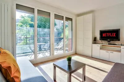 Télévision ou salle de divertissement dans l'établissement Studio - Appartement Quartier Montparnasse 2 Free Netflix