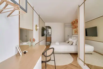 Un ou plusieurs lits dans un hébergement de l'établissement Amazing apartment for 6 in the center of Paris