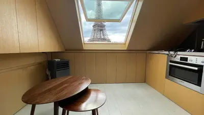 Cuisine ou kitchenette dans l'établissement Cocoon Eiffel